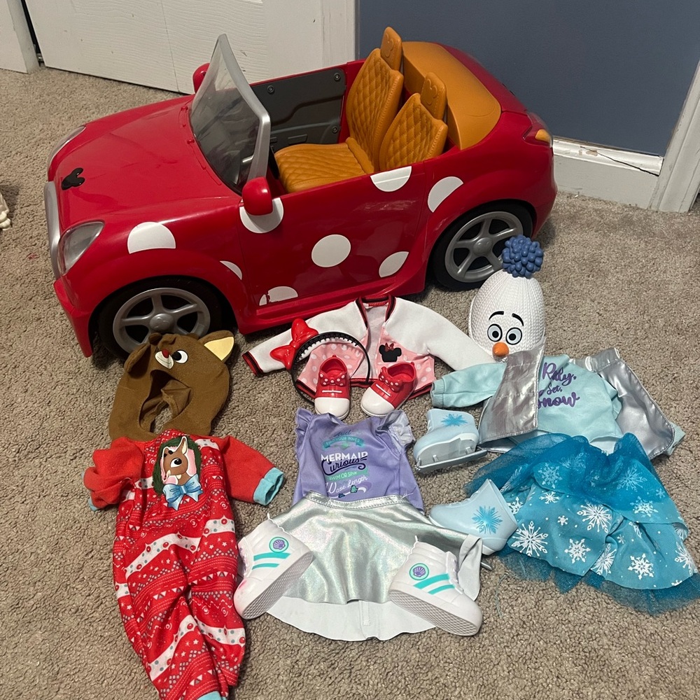 My Life Minnie Mouse car, Olaf, Ariel, Minnie, and Rudolph outfits
